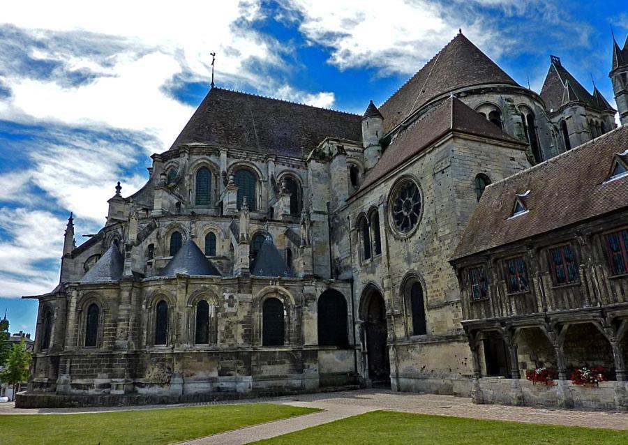 Apartamento No Historico Noyon Extérieur photo